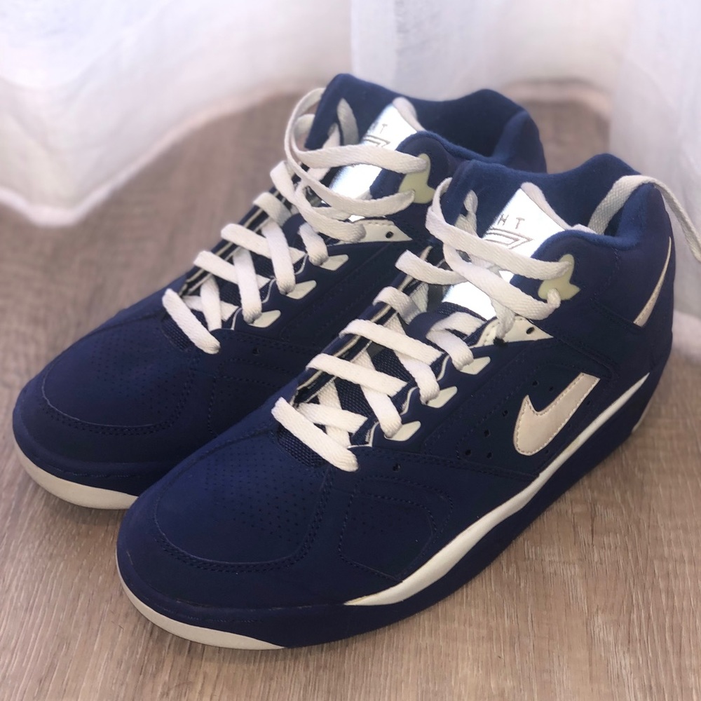 Nike Flight - Picture 4 of 4